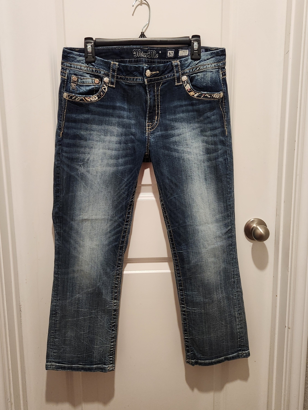 Miss Me Women's Distressed Blue Stretch Jeans Size 31